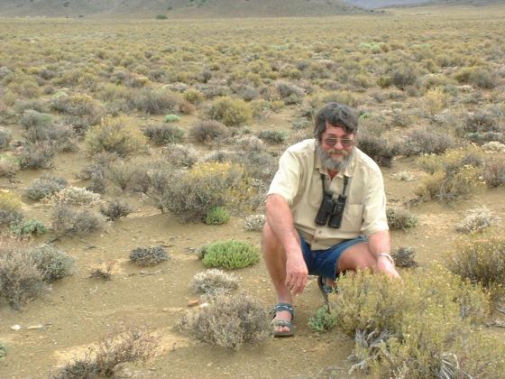 In Memory of W Richard J Dean &ndash; An Ornithological Legend